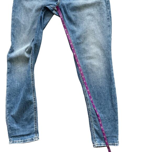 Silver Jeans Women’s Size 28 28x30 Blue Boyfriend ankle mid rise 1228 - Picture 9 of 12